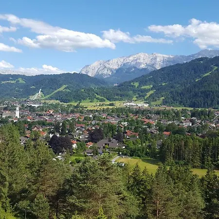 Pensionat Gaestehaus Angela 2*